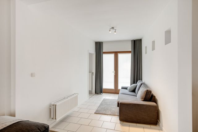 WEB Best Flats Geel 45