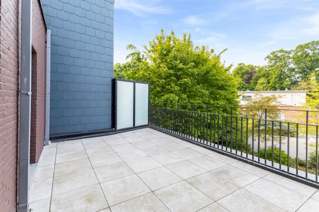 WEB Best Flats Geel 47