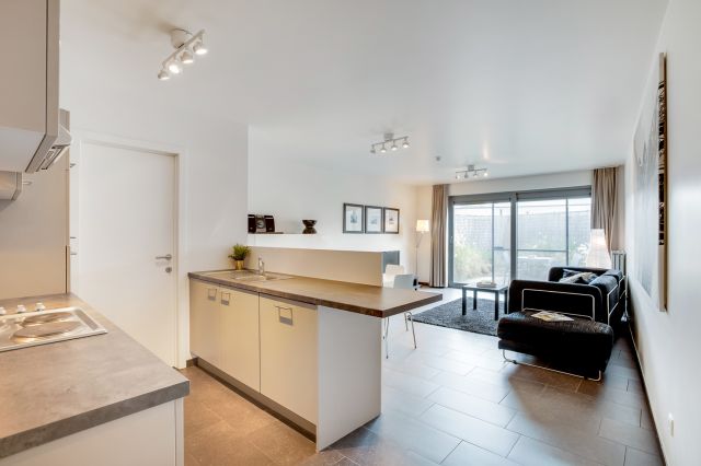 WEB Best Flats Geel 55