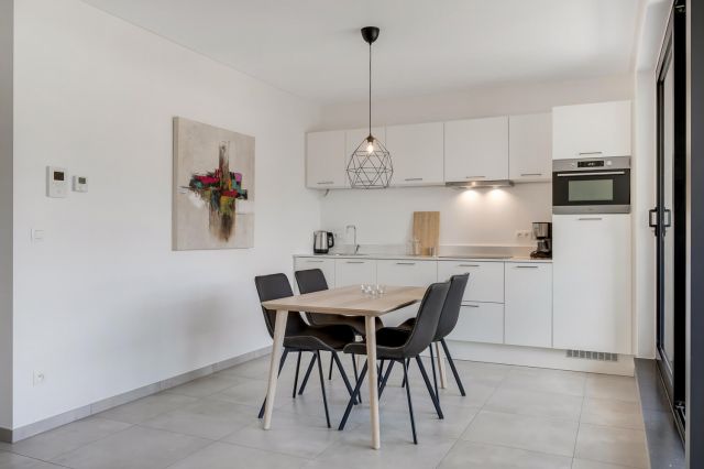 Best Flats Mol Spoor eethoek en keuken